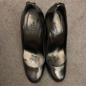 Gucci shoes 5.5!